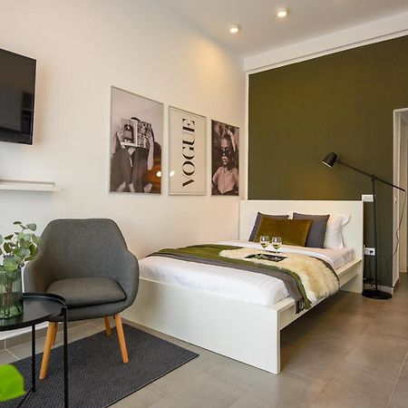 Classy Comfort - Chic Studio On Regina Elisabeta 부쿠레슈티 외부 사진