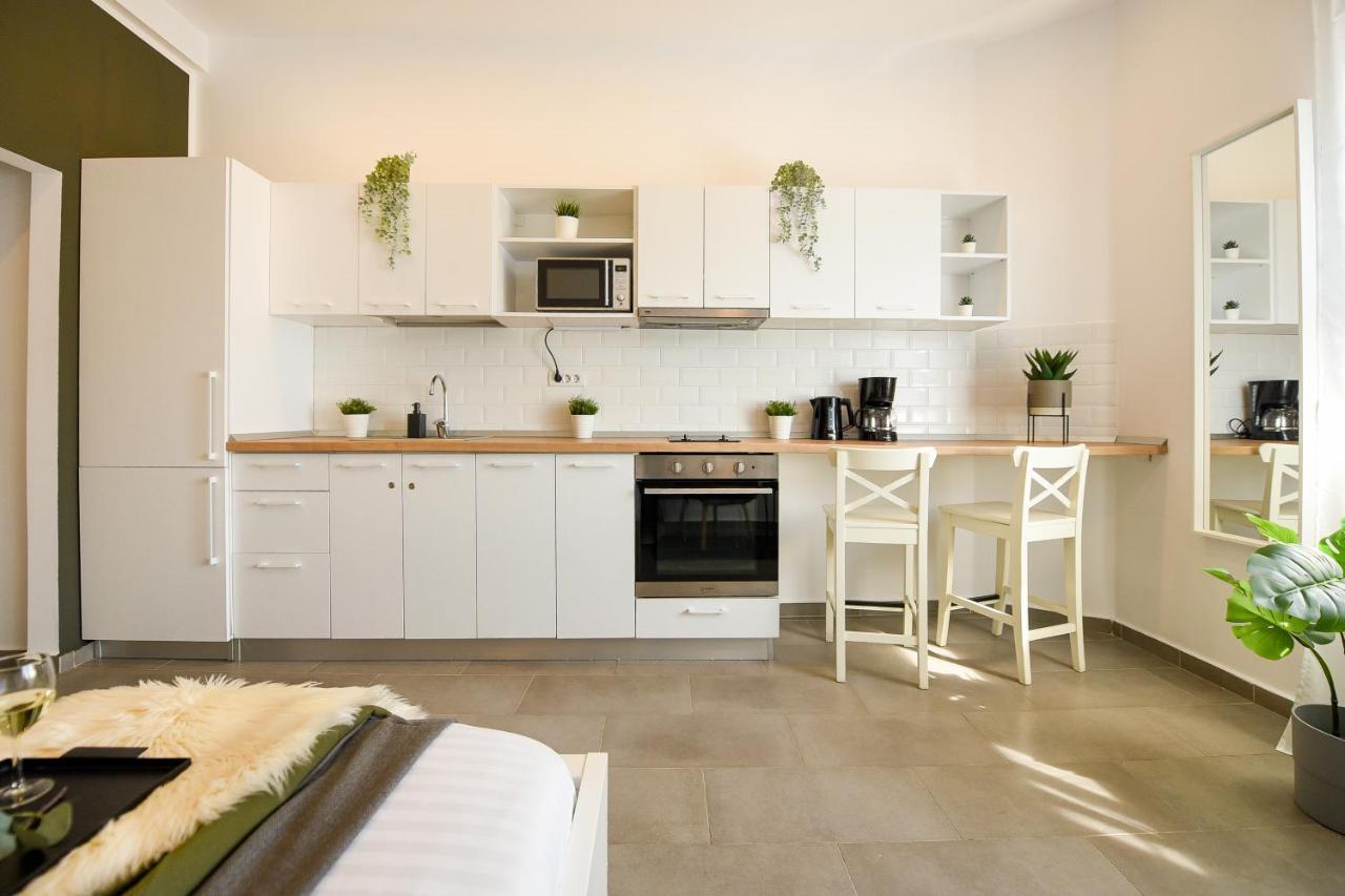 Classy Comfort - Chic Studio On Regina Elisabeta 부쿠레슈티 외부 사진