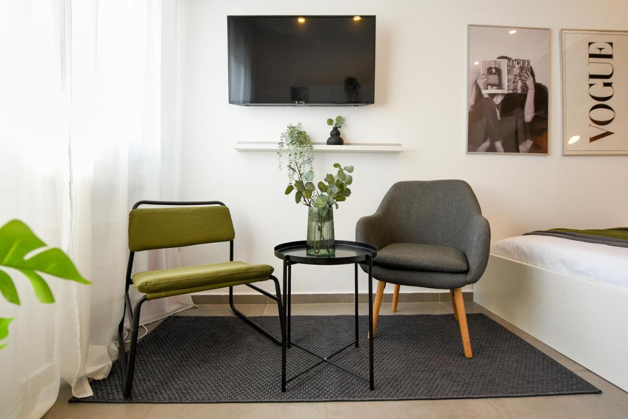 Classy Comfort - Chic Studio On Regina Elisabeta 부쿠레슈티 외부 사진